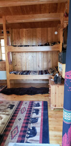 Main room 2 bunkbeds